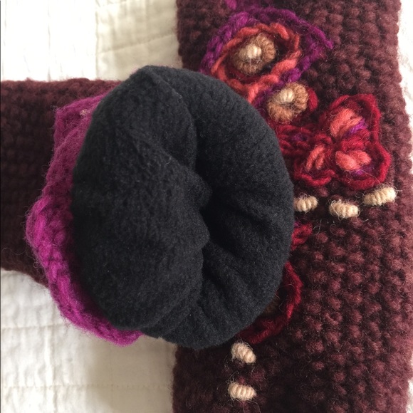 NWOT French Knot wool hand warmers - Picture 4 of 7